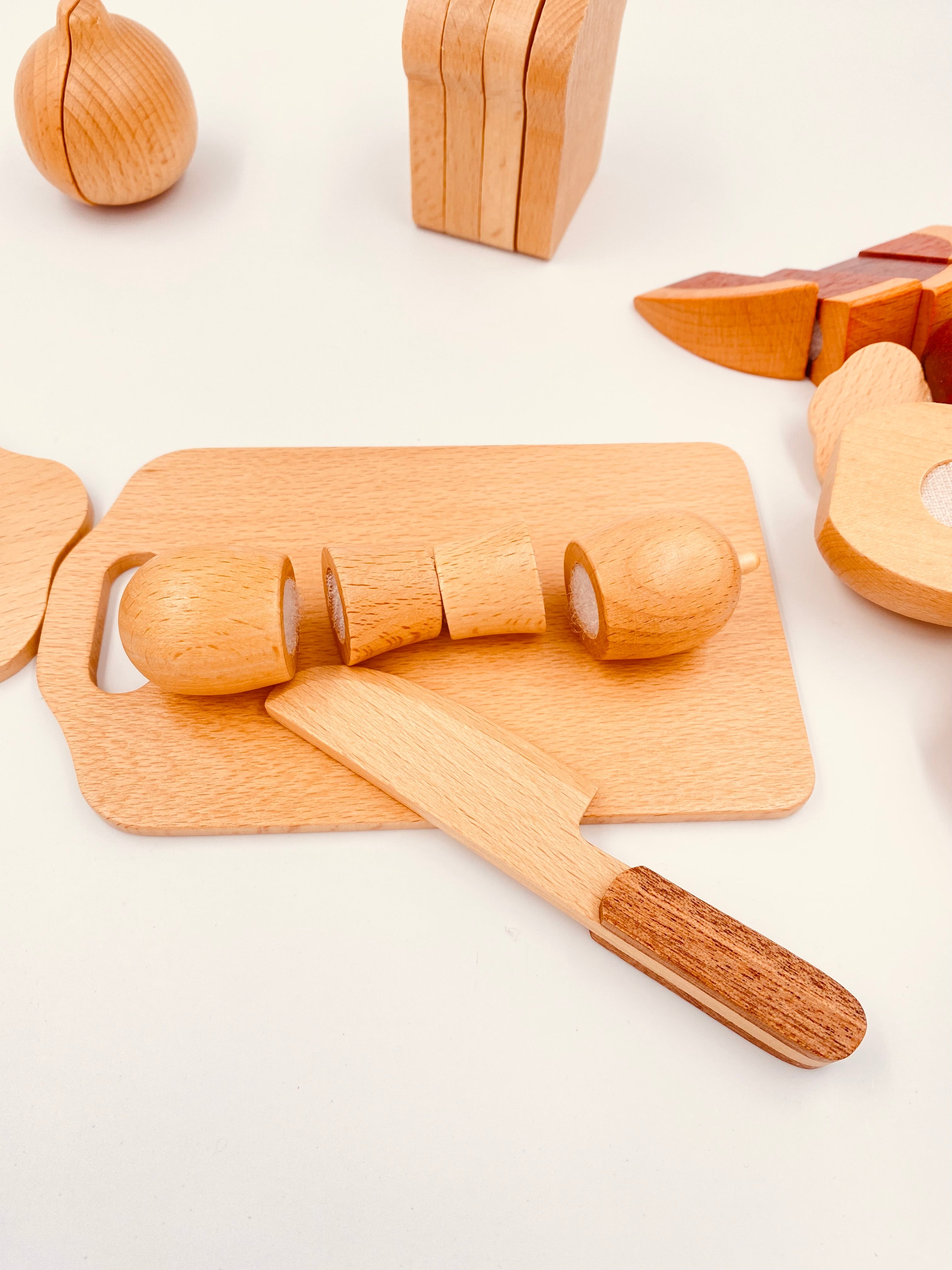 **Pre-order (Ships in 2-3 Weeks)**30 Pcs Wooden Fruits and Vegetables Cutting Playset